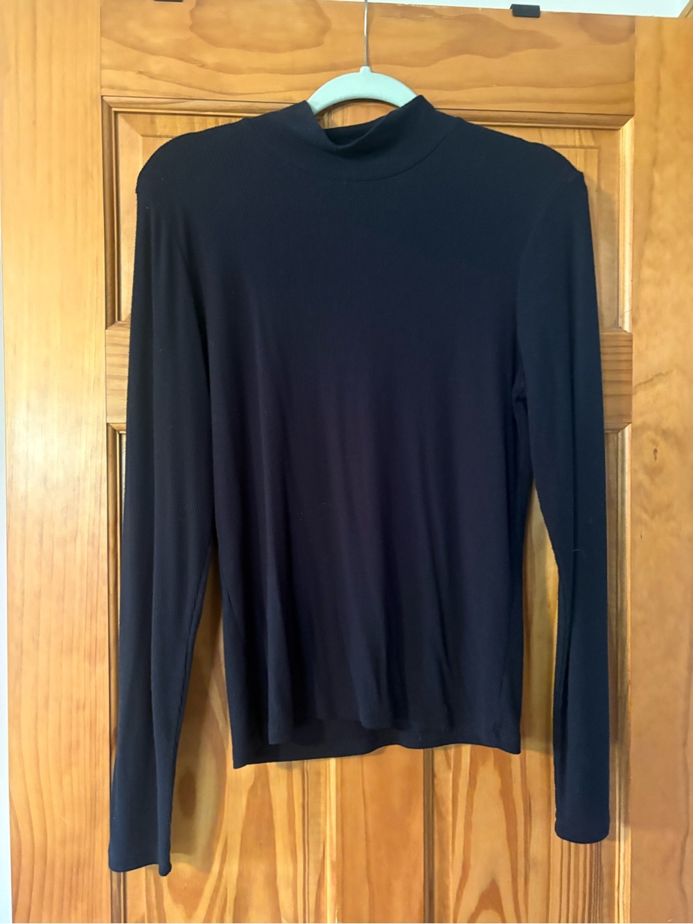 Abercrombie & Fitch Classic Black Long Sleeve Mock Neck Top